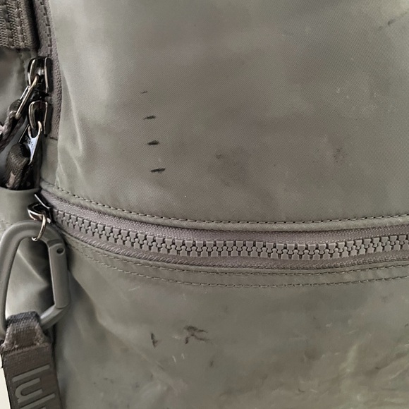 Lululemon Crew Backpack 22L Grey main image 6